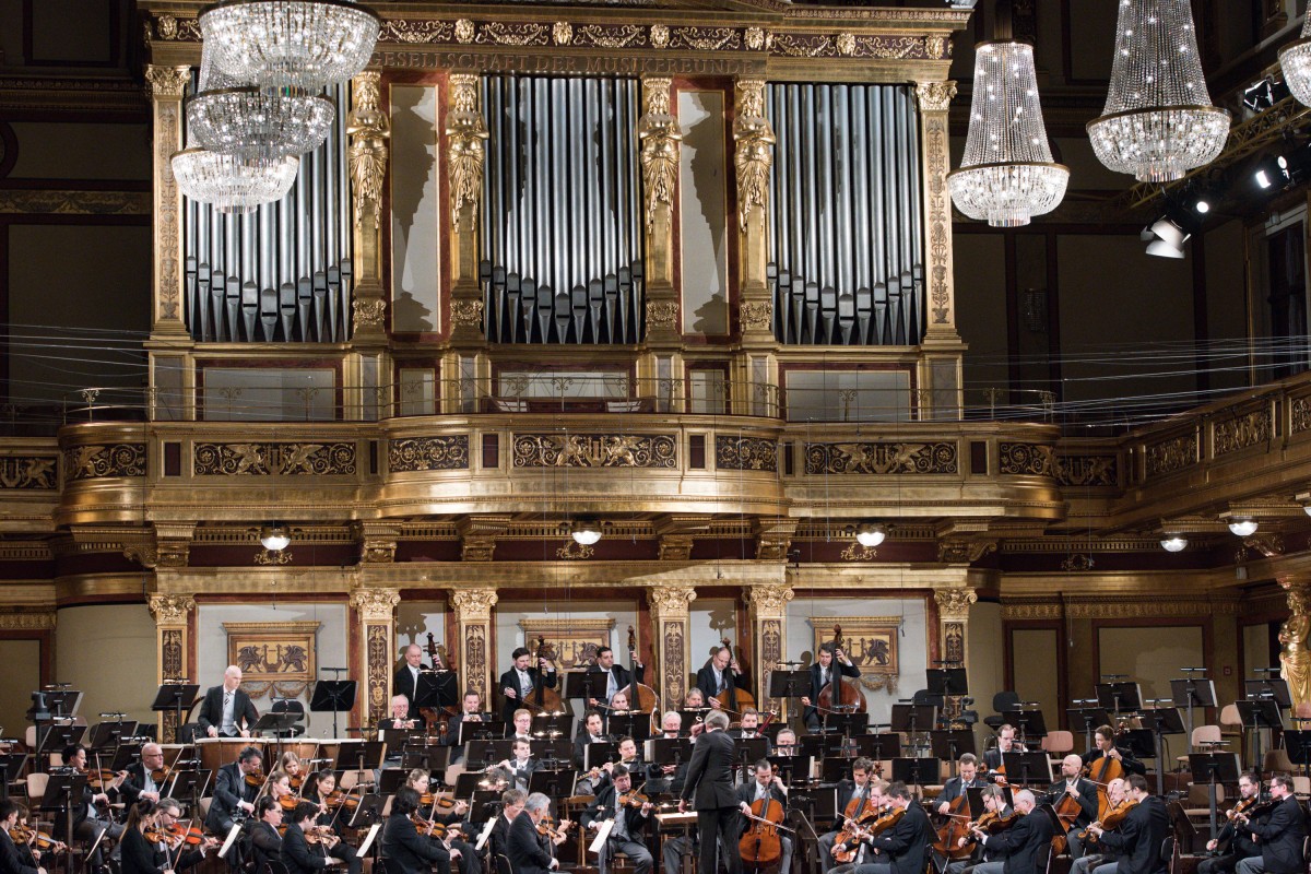 The Vienna Philharmonic Orchestra will stage two live concerts in Hong Kong on October 24 and 25. (Credit: Terry Linke)